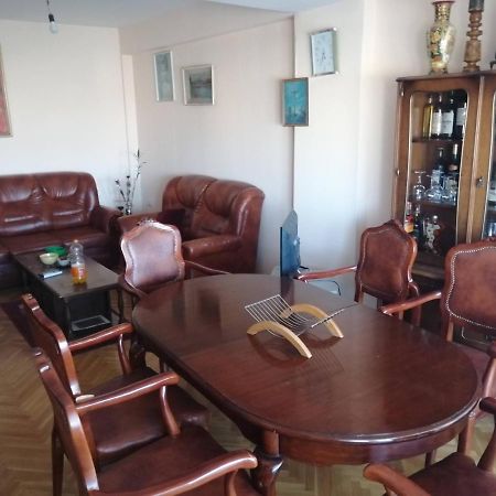 Centar Apartments Szkopje Kültér fotó