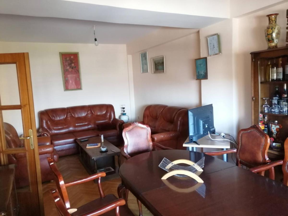 Centar Apartments Szkopje Kültér fotó